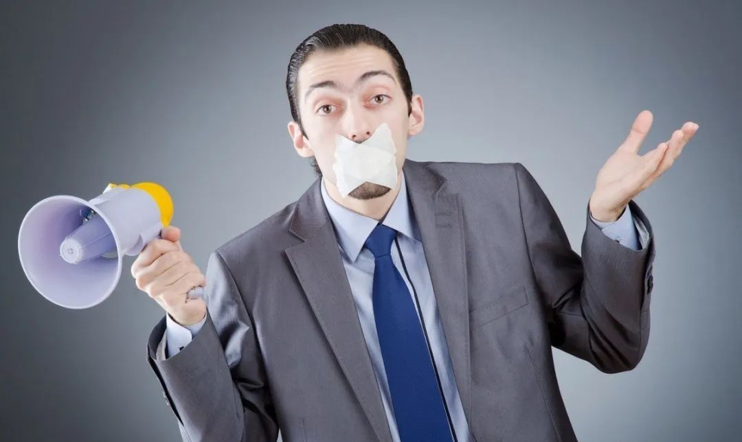 领导对你再随和，也不要自作多情说这3句傻话，抖机灵必受冷落休闲区蓝鸢梦想 - Www.slyday.coM