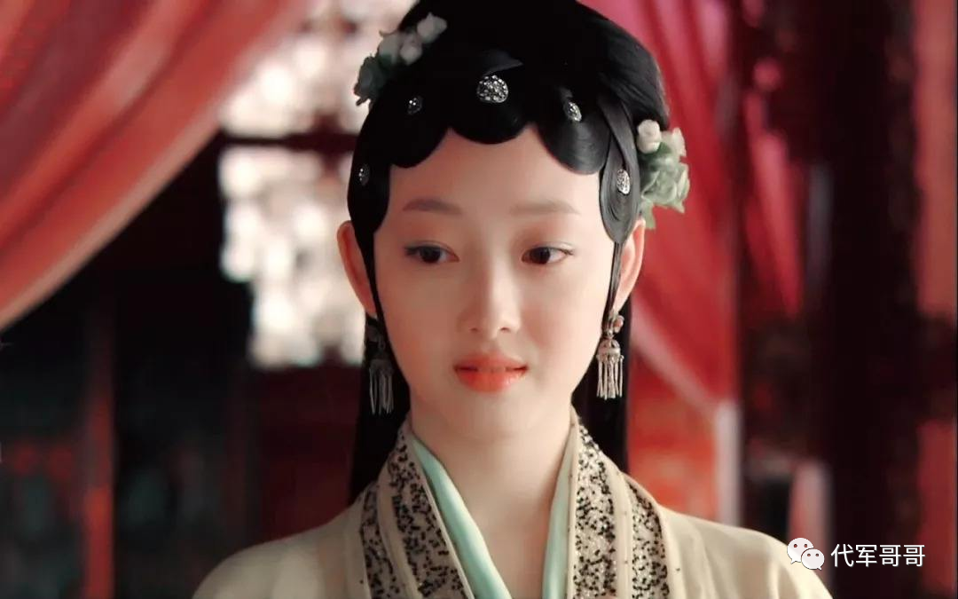 美女演员蒋梦婕:21岁演林黛玉出名,如今32岁与邢昭林传绯闻