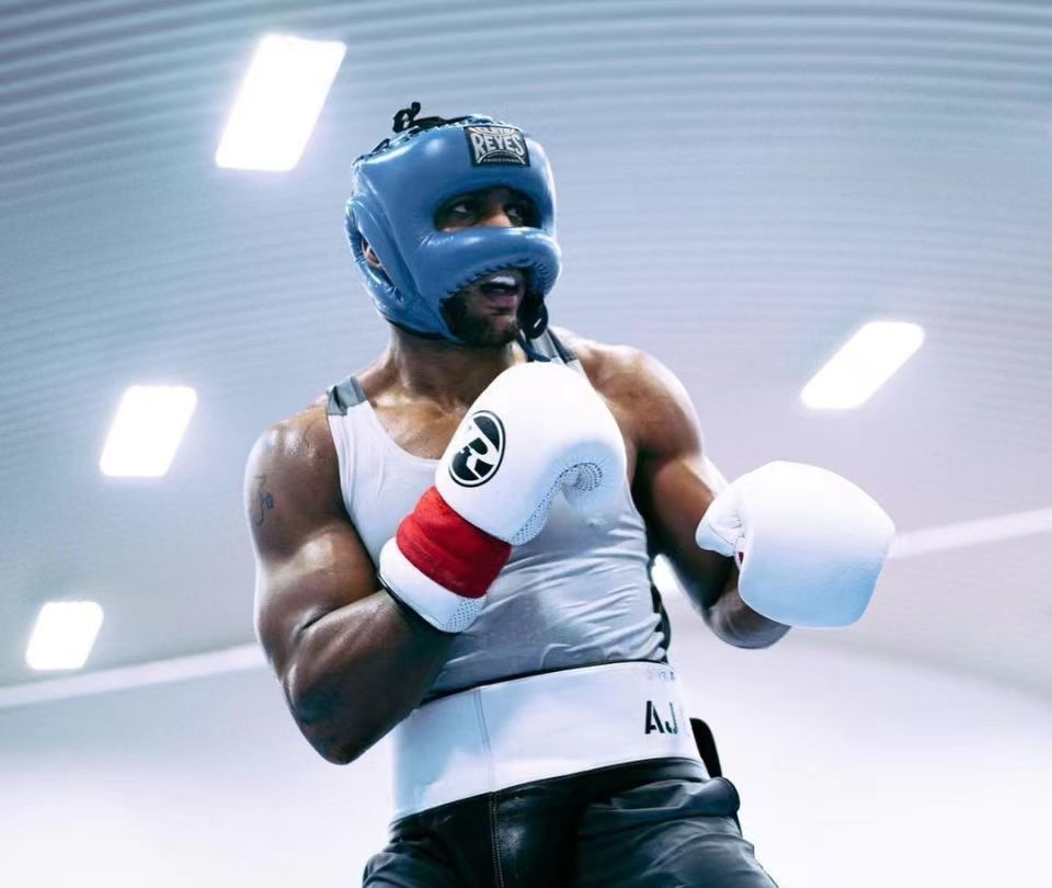 新教练豪气十足:我可以帮助约书亚成为三度重量级拳王|约书亚|加西亚