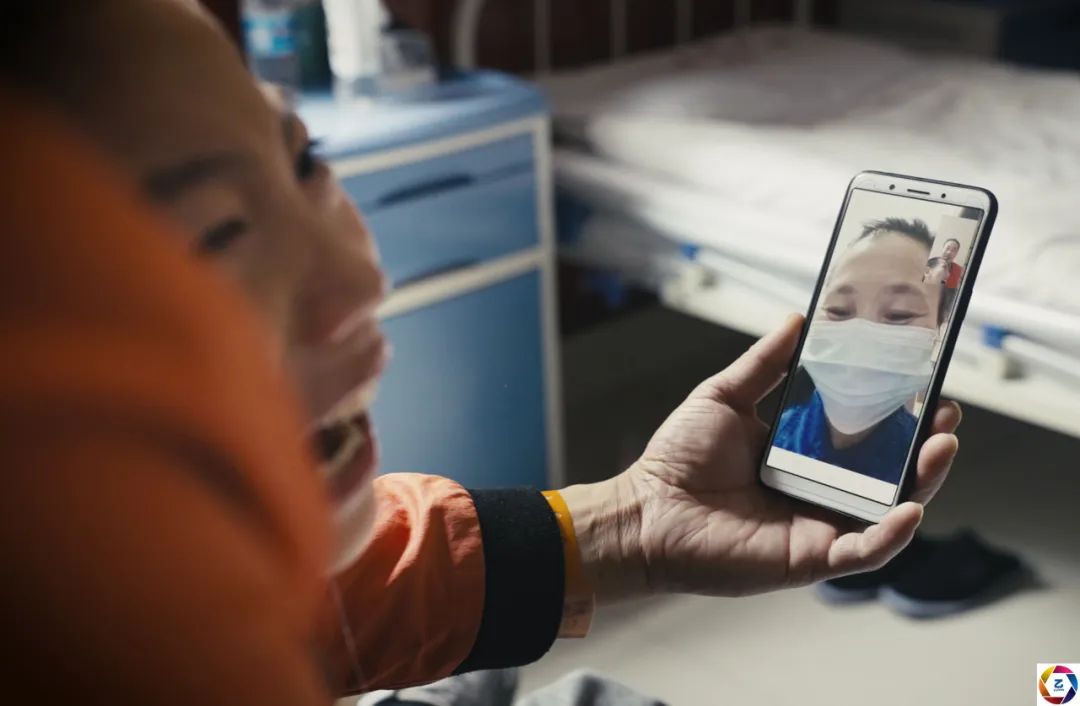 儿子和女儿双双患病,爸爸只能二选一救一个,女儿的回答让他愧疚休闲区蓝鸢梦想 - Www.slyday.coM 儿子和女儿双双患病,爸爸只能二选一救一个,女儿的回答让他愧疚休闲区蓝鸢梦想 - Www.slyday.coM