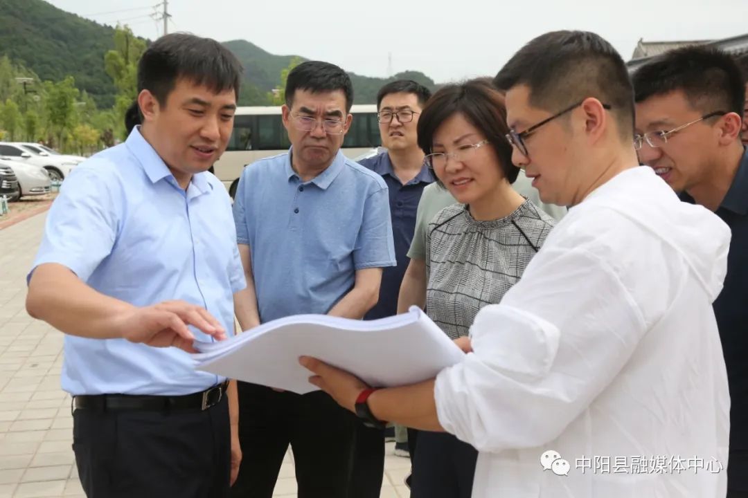 王爱琴在中阳县调研文旅产业发展