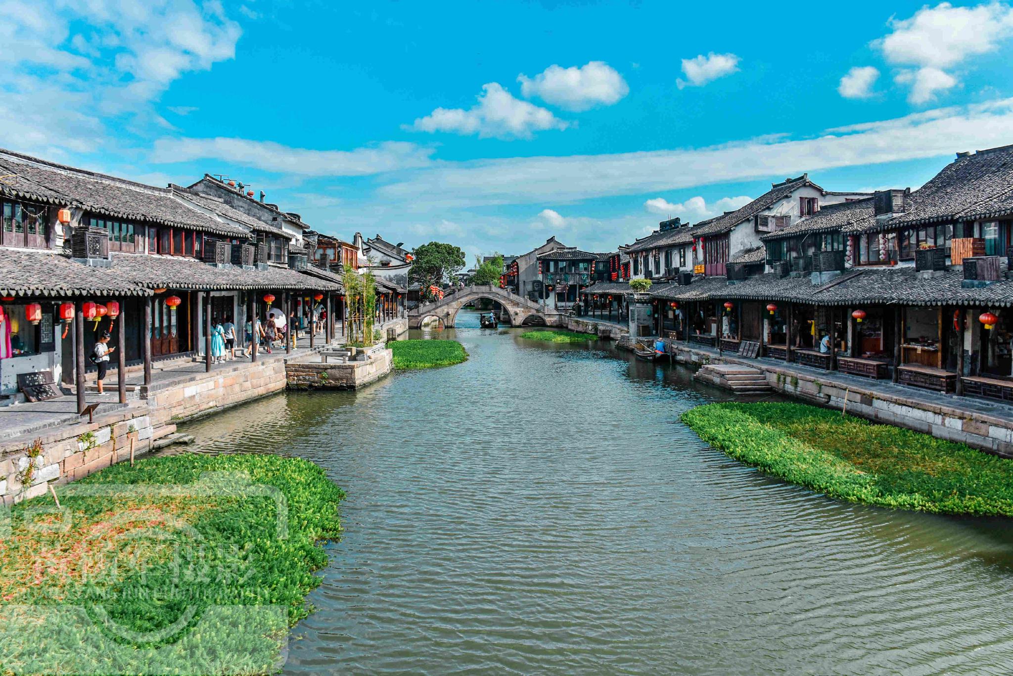 中国民居建筑极具特色的小镇,面积1.04 平方公里,适合旅居景美