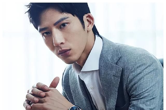 出生后被抛弃,与爷爷奶奶相依为命,井柏然最终还是选择原谅父母休闲区蓝鸢梦想 - Www.slyday.coM