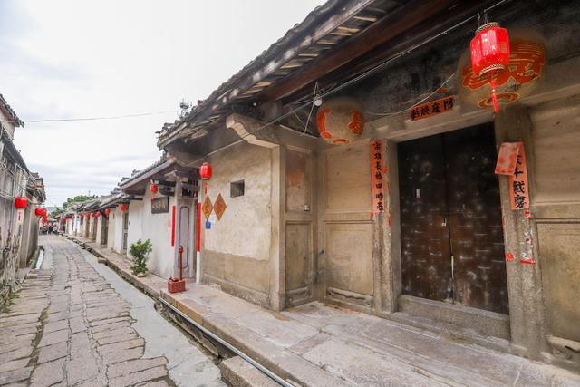 广东十大最美古村落之一，龙湖古寨，堪称“潮州古建筑博览”