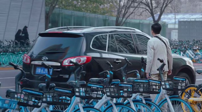 好家伙！靳东新剧开播就被一二星刷屏，观众弃剧理由出奇一致休闲区蓝鸢梦想 - Www.slyday.coM