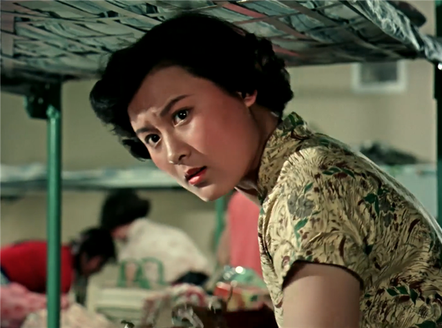 老电影《女篮5号》幕后:贺龙元帅出手相助,秦怡为角色学打篮球|女篮5