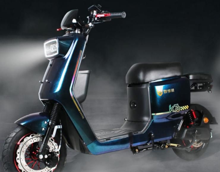 这2款超能跑的电动车无需驾照最高续航480公里适合外卖小哥