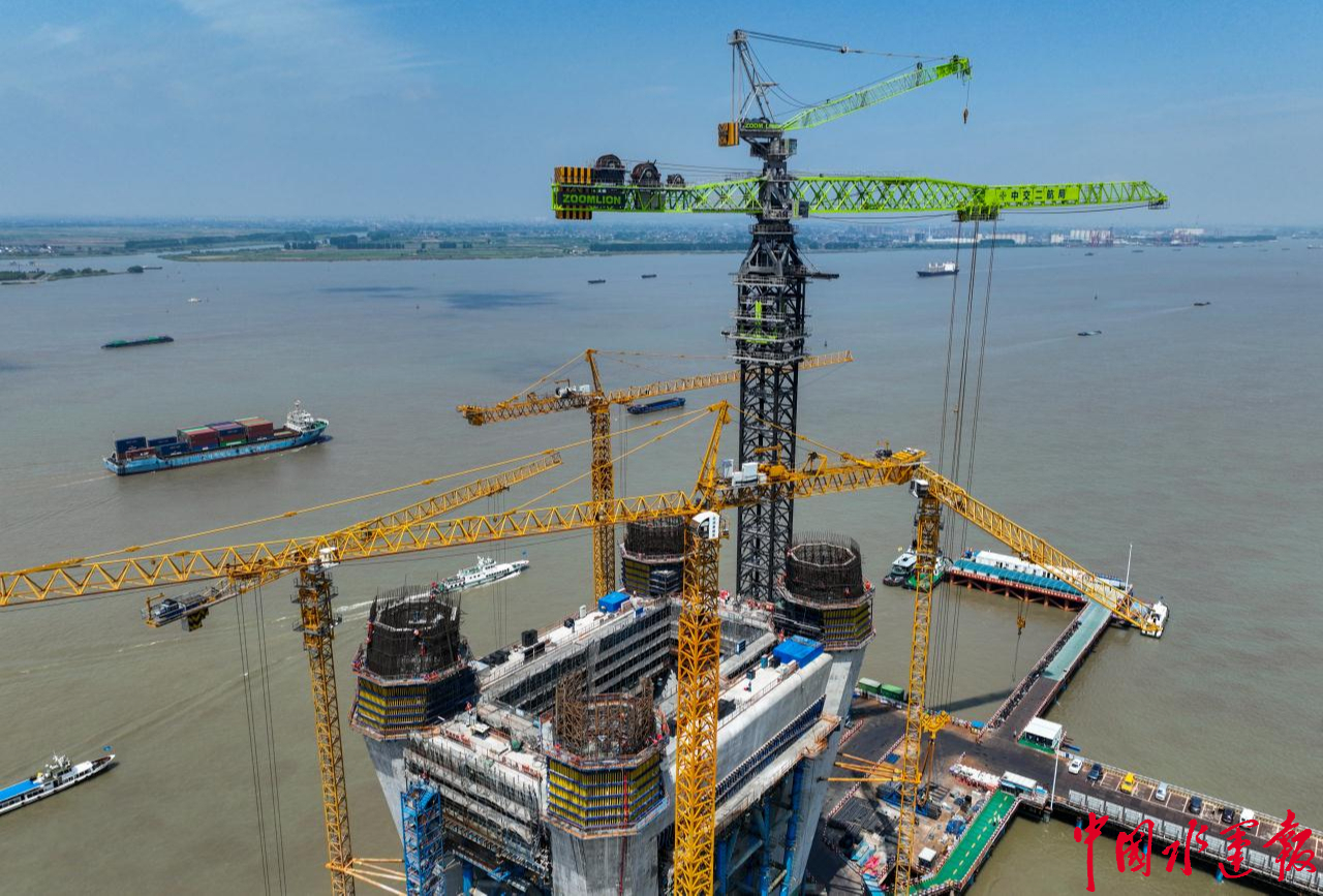稳定高效地助力常泰长江大桥建设成中国超大跨度多功能桥梁里程碑工程