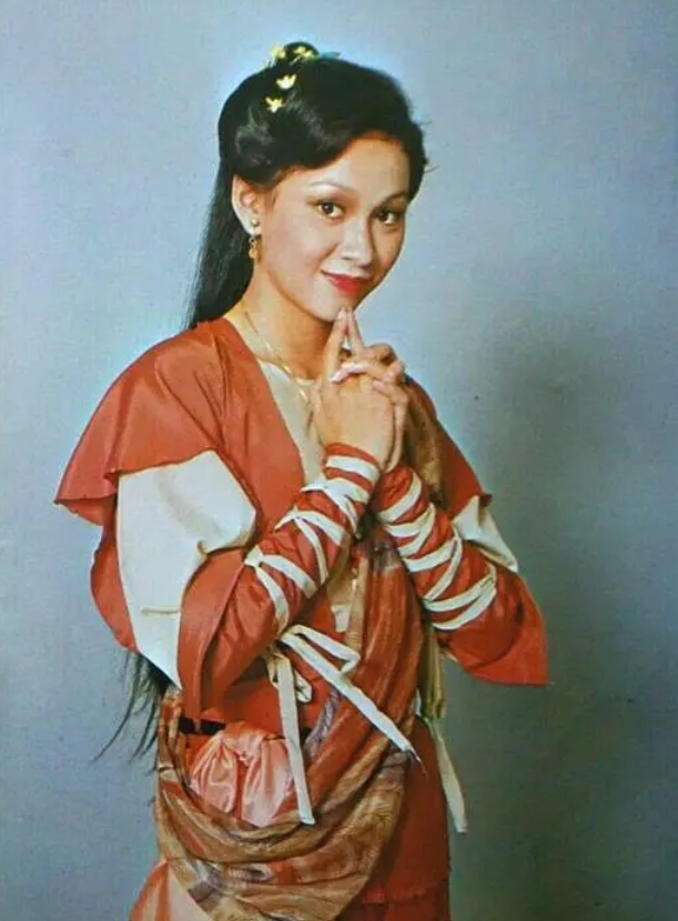 17岁进娱乐圈做过播音王子和苗可秀传绯闻的潘志文活得很通透