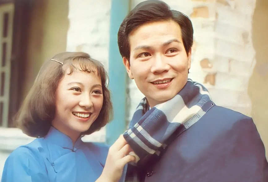 17岁进娱乐圈做过播音王子和苗可秀传绯闻的潘志文活得很通透