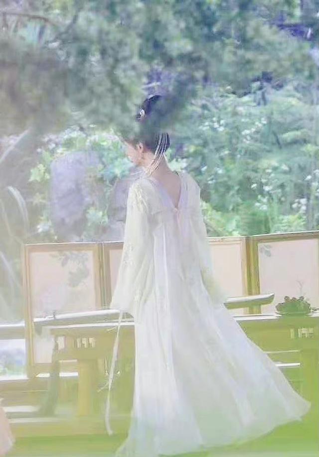 《长相思》最新路透曝光！杨紫抚琴造型获赞，与邓为牵手画面好甜休闲区蓝鸢梦想 - Www.slyday.coM