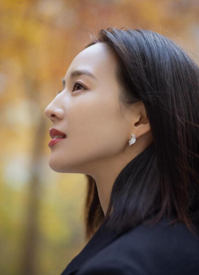 学霸级女神张钧甯侧颜杀太治愈了