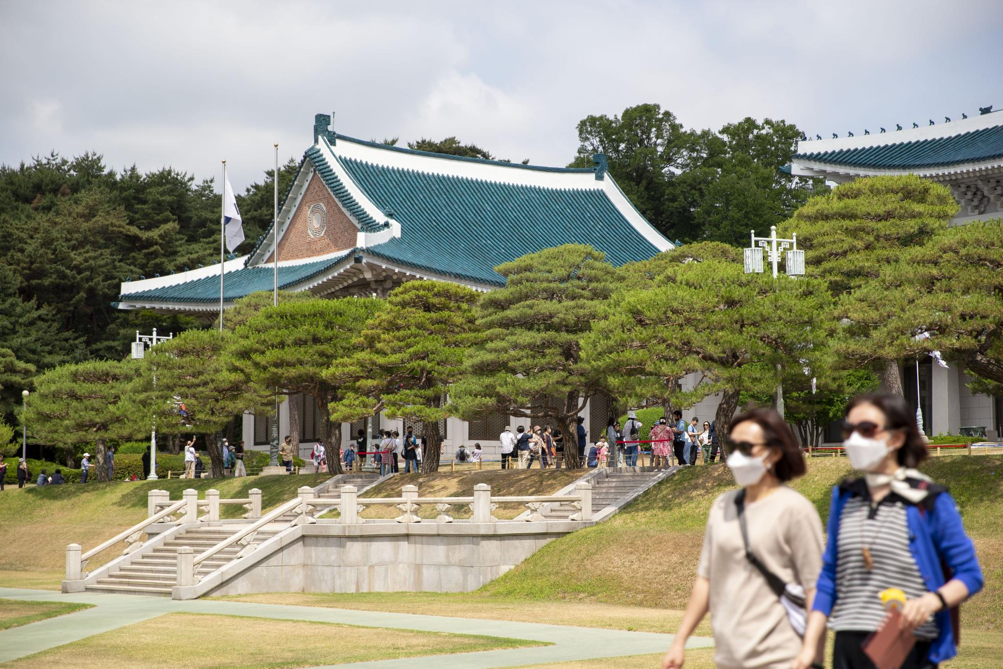 韩国:青瓦台游客参观范围进一步扩大|青瓦台|韩国|韩国首尔_新浪新闻