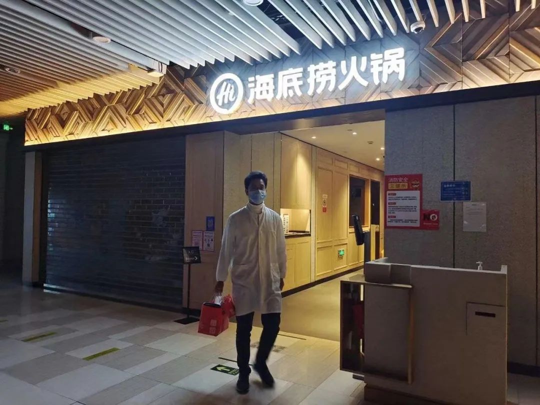 半月谈上海餐饮企业现状如何67海底捞店长的思与盼