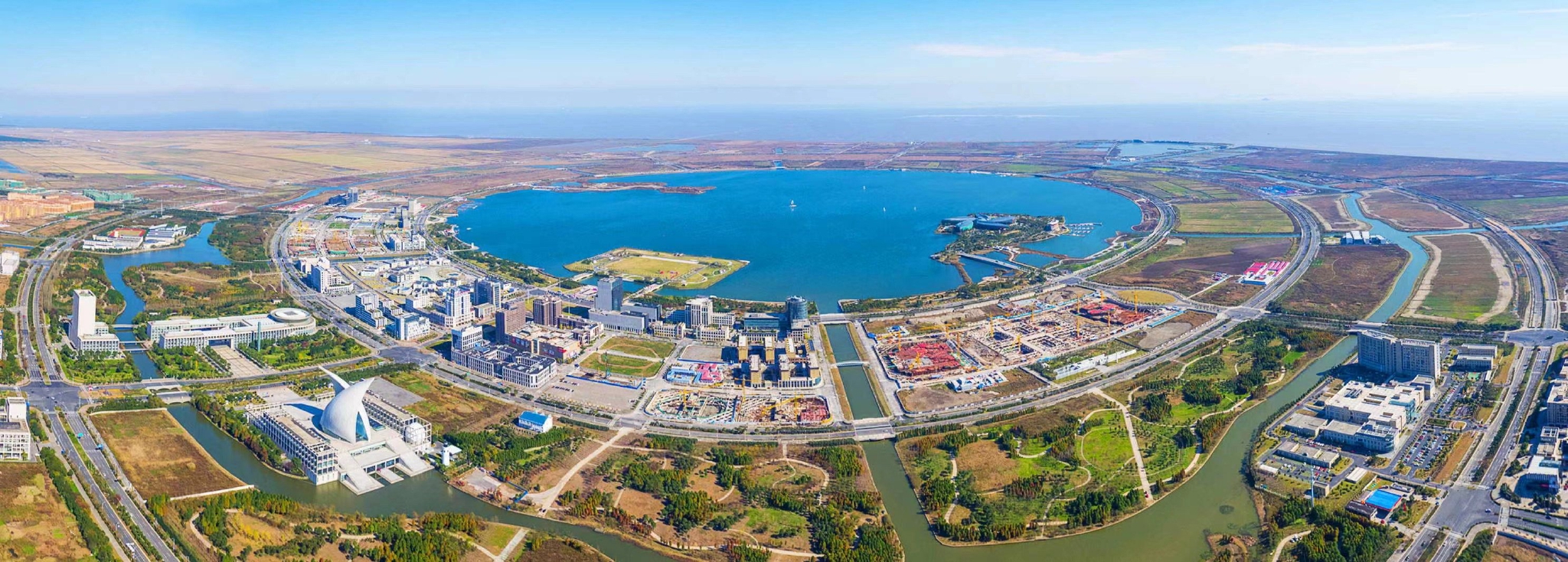 上海一路向东鹏瑞将1号品质写入临港顶科未来之城