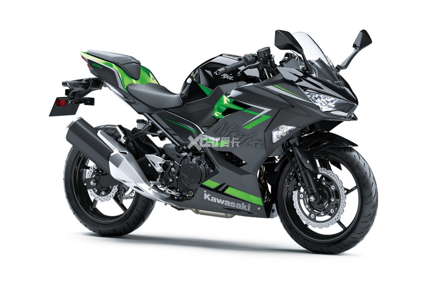 换配色顺带涨钱2022川崎ninja400上市