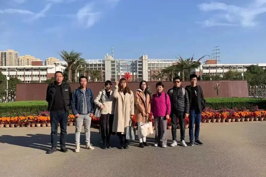 正在招生！由达利捐资10亿元基金兴建的这所学校太美了！休闲区蓝鸢梦想 - Www.slyday.coM