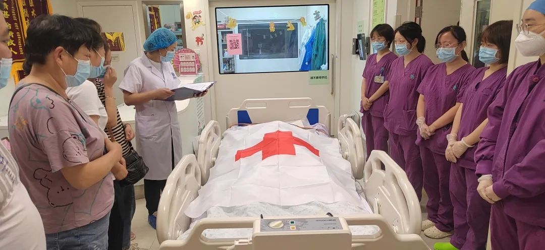 送别小天使！病情恶化抢救无效离世 13岁女孩捐献眼角膜休闲区蓝鸢梦想 - Www.slyday.coM