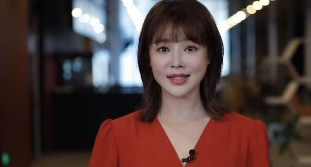 胡蝶闪婚嫁大12岁名导陆川独自产检坐月子如今过得怎么样