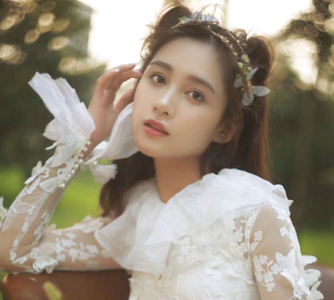 “北电前校花”孙嘉璐毕业照走红，初恋玉女长相甜翻了，未来可期休闲区蓝鸢梦想 - Www.slyday.coM