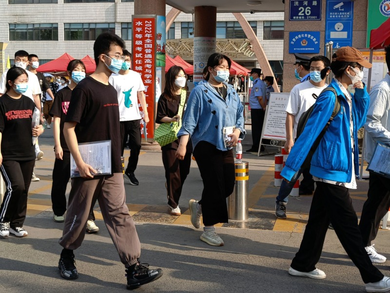 高考进行时休闲区蓝鸢梦想 - Www.slyday.coM
