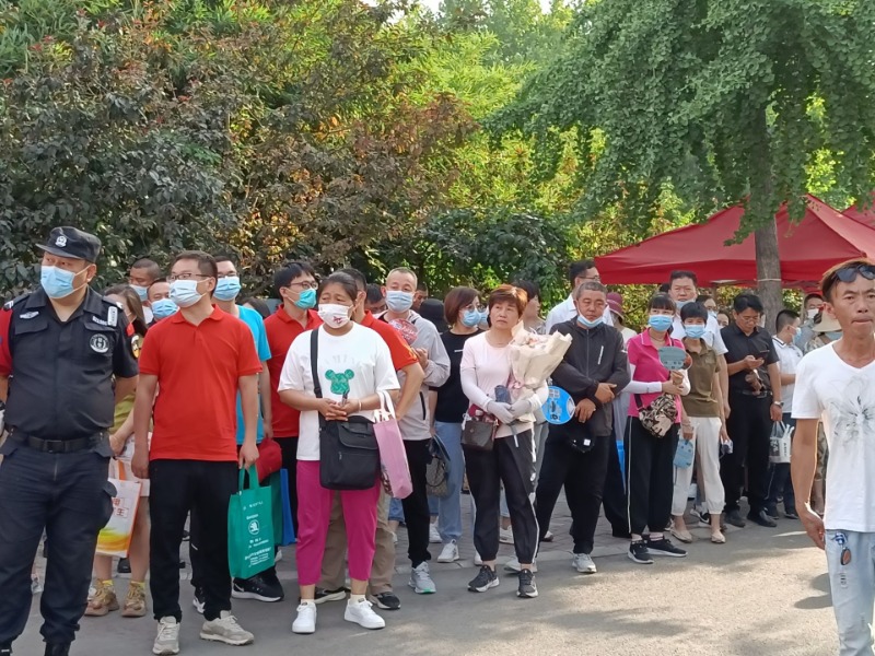 高考进行时休闲区蓝鸢梦想 - Www.slyday.coM