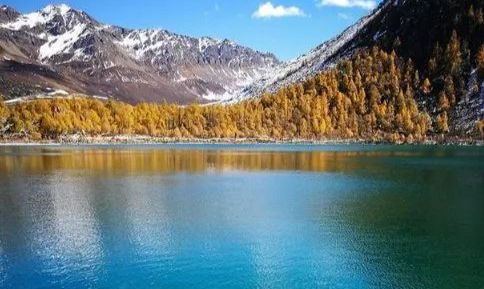 四川有座雪山,是“川西环线上的王冠”,坐落在三地交界处休闲区蓝鸢梦想 - Www.slyday.coM 四川有座雪山,是“川西环线上的王冠”,坐落在三地交界处休闲区蓝鸢梦想 - Www.slyday.coM