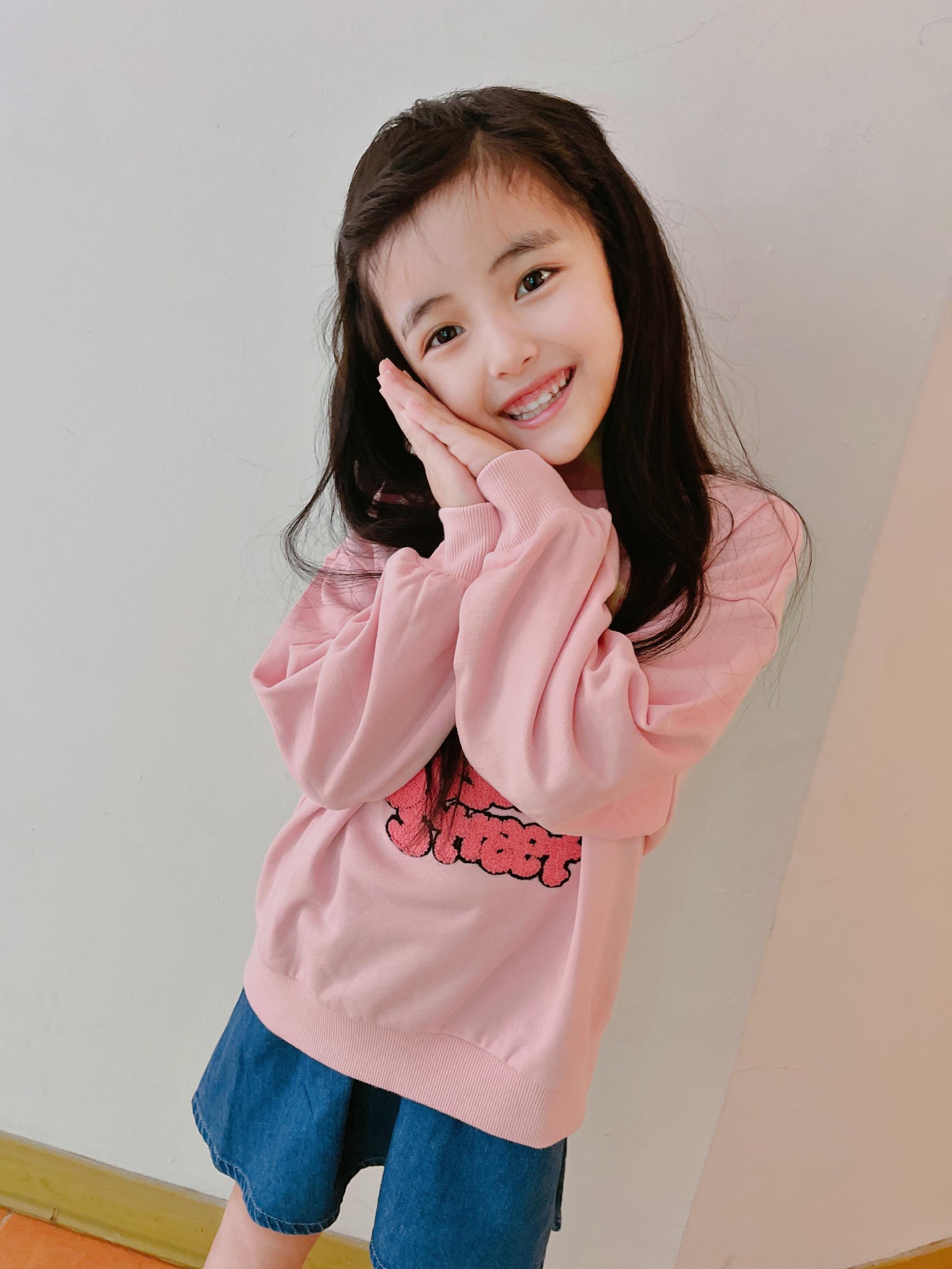 李洛伊加油妈妈与董洁合作演母女饰田优优一角凭演技圈粉