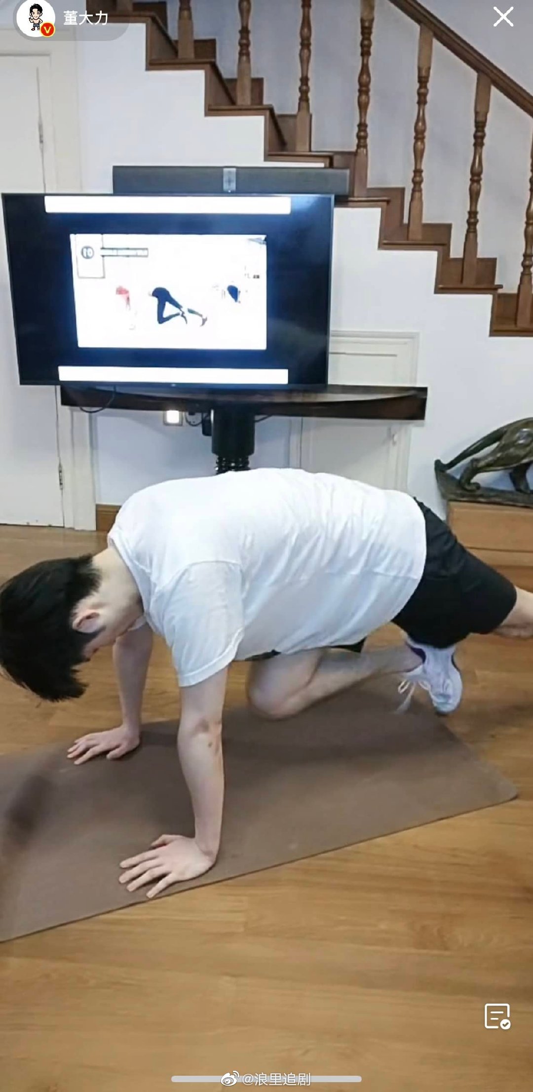 腹肌挑战三十天@董大力 晒出挑战成果对比图……|腹肌|董大力|董力