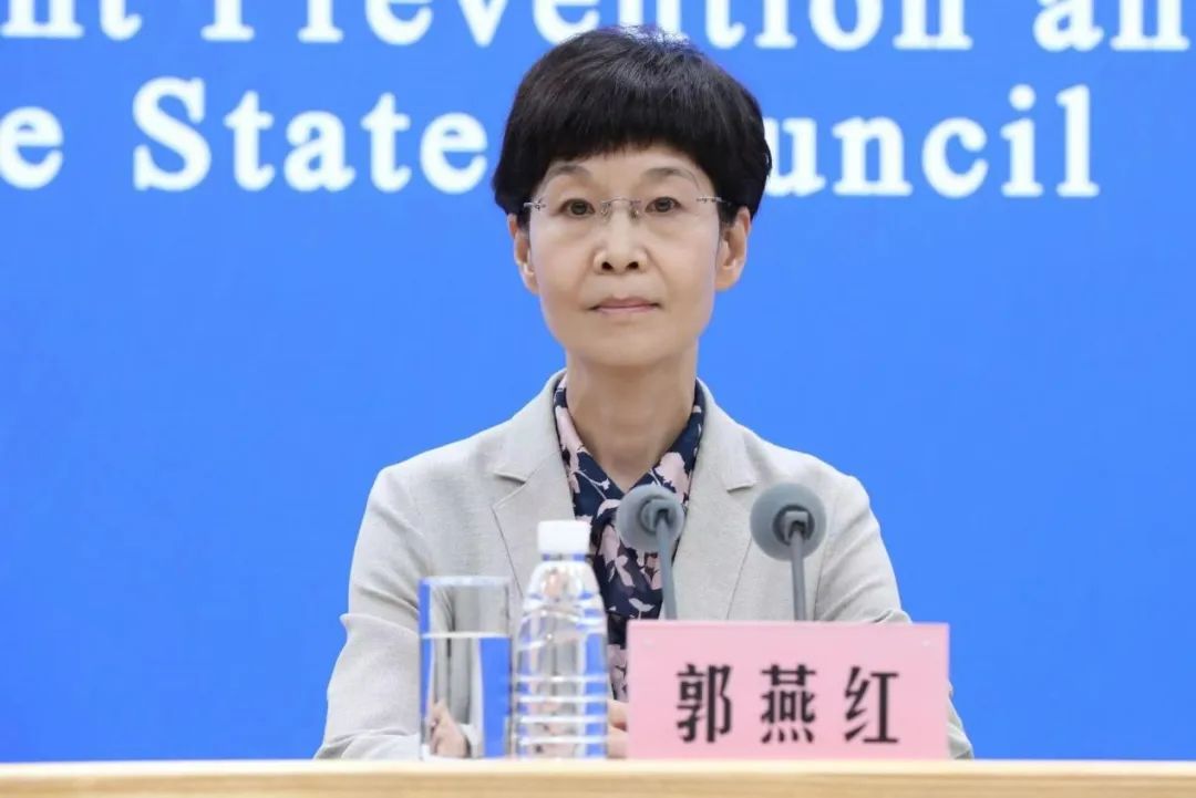 周末，上海过半区全员核酸、应检尽检！刚刚新增+6，中风险达24个！北京+3，涉酒吧、3个区！国家卫健委也有重磅发话休闲区蓝鸢梦想 - Www.slyday.coM