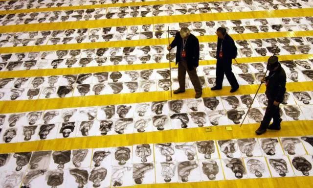 2022年6月8/9日：“高考结束，请考生立即停笔…….”回顾高考45年，每一张照片都是一代人的青春休闲区蓝鸢梦想 - Www.slyday.coM