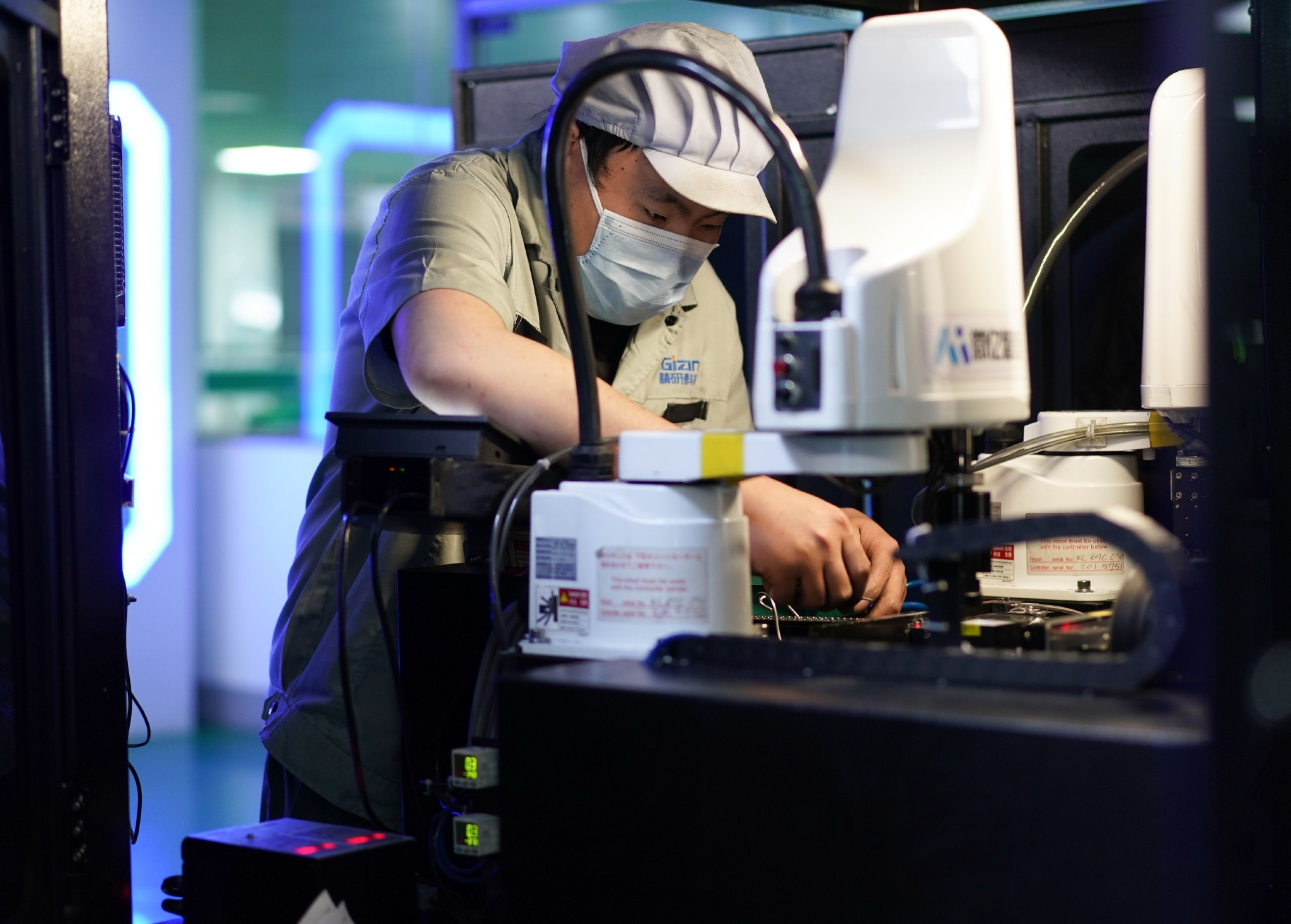 江苏常州复工复产按下"加速键"|精研科技|常州|复工_新浪新闻