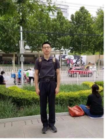 一名中国留学生在美失踪 父母发公开信盼儿子回家休闲区蓝鸢梦想 - Www.slyday.coM