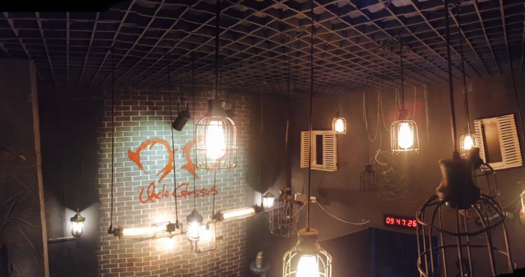 女生1周3次密室逃脱致肺部感染，医生提醒休闲区蓝鸢梦想 - Www.slyday.coM