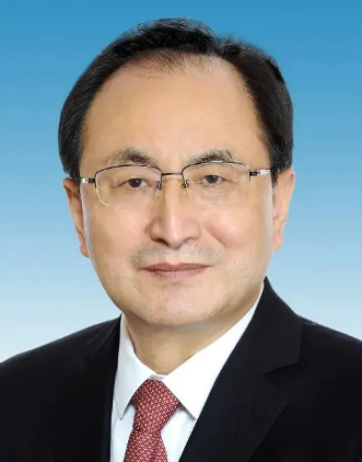 王心富李猛出生于1967年,已任山东省委常委,省委政法委书记.李猛