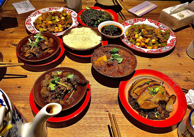 大吃一顿后，第二天会长胖吗？如果不会，为什么体重会长2斤？休闲区蓝鸢梦想 - Www.slyday.coM