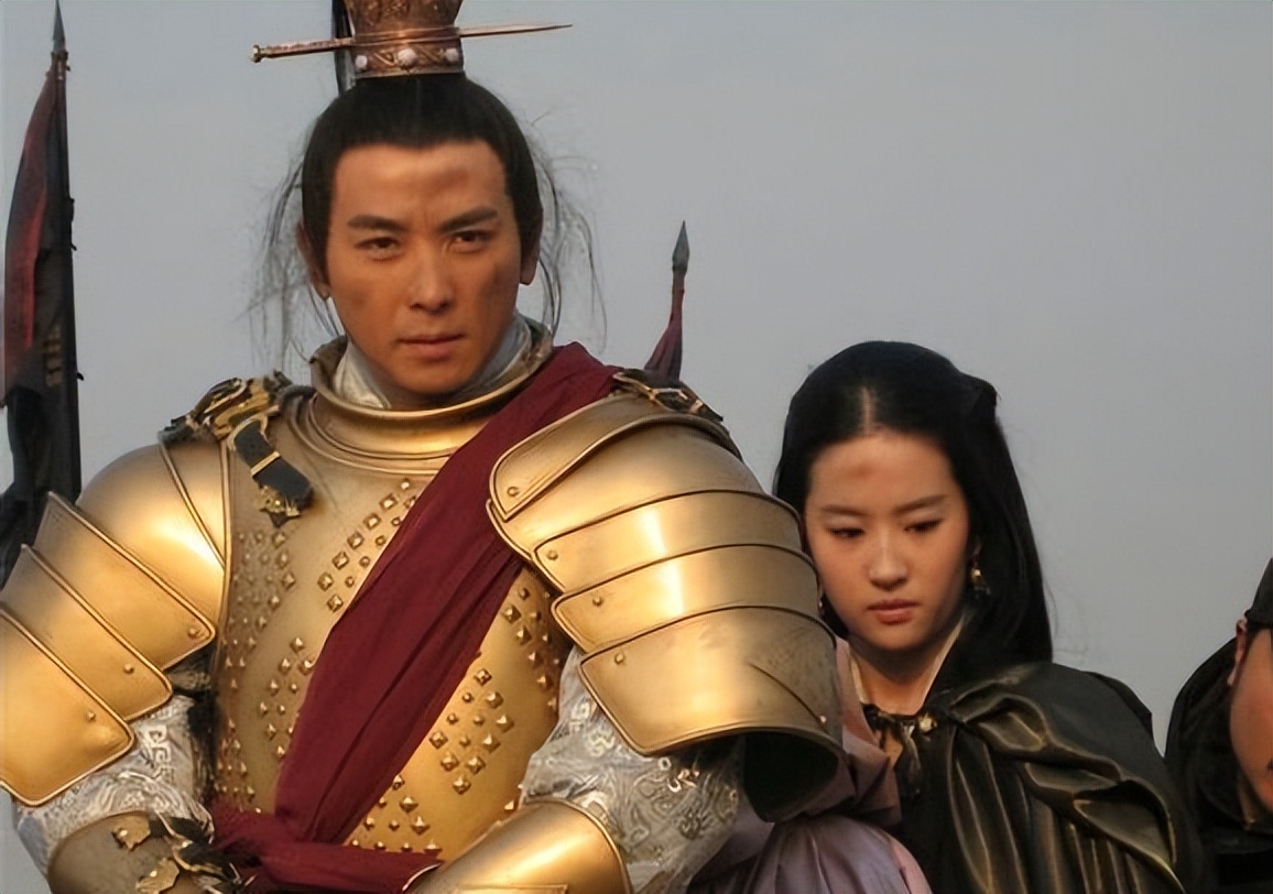 而且之前保剑锋就和刘亦菲在电影《铜雀台》里演过吕布和貂蝉