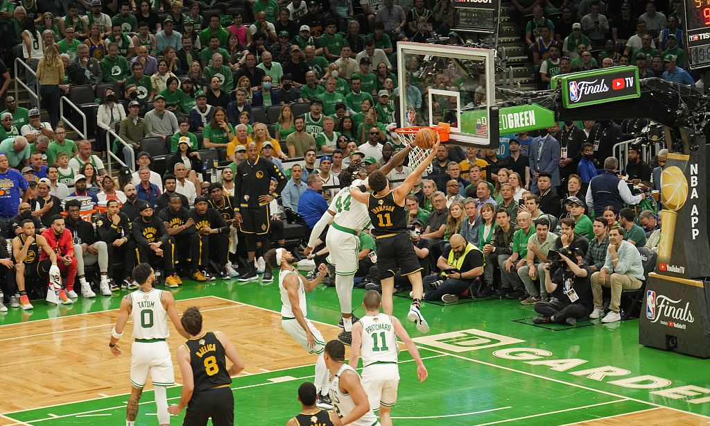 勇士vs凯尔特人总决赛g4前瞻:库里带伤出战 双探花力争夺赛点!|库里|