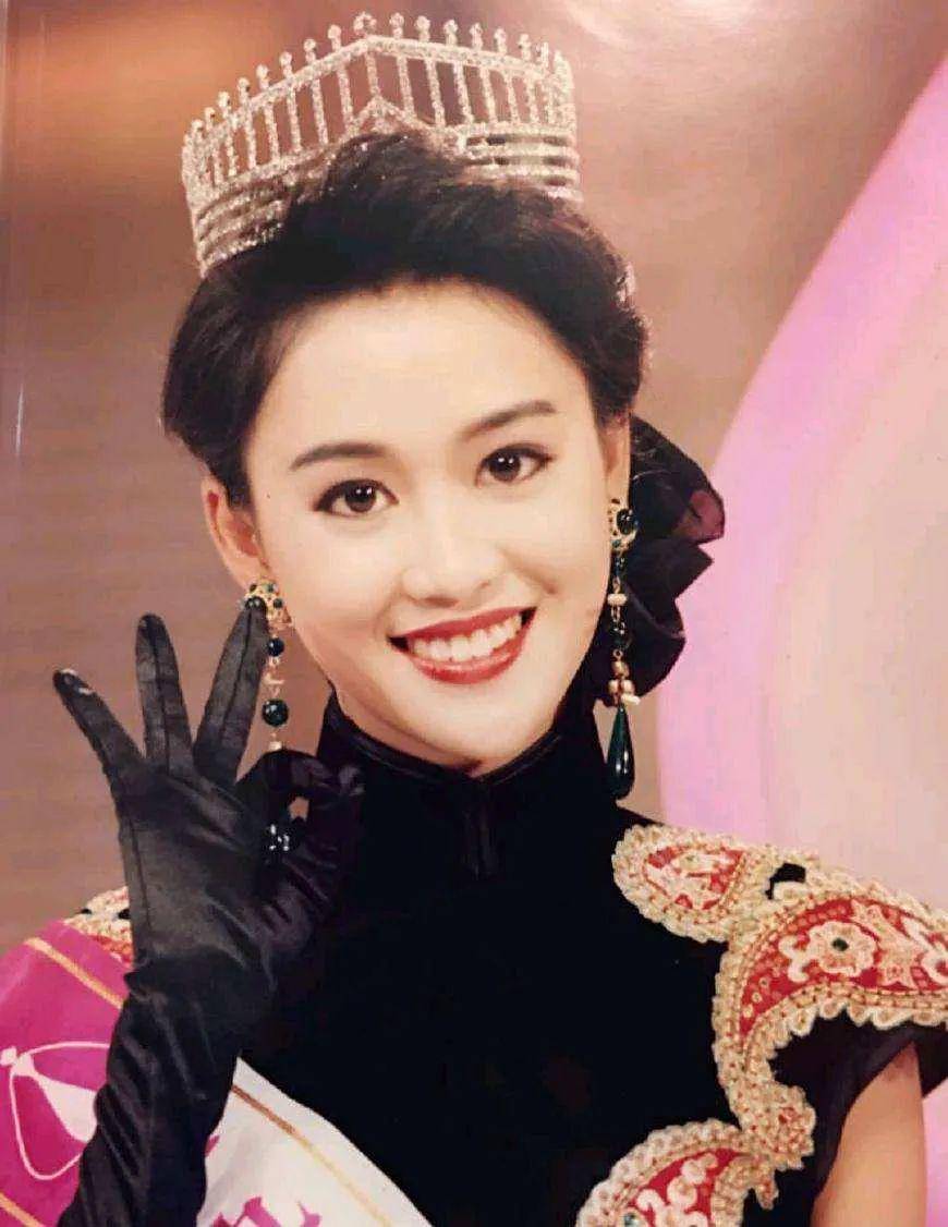 盘点曾经惊艳时光的香港女星一起感受娱乐圈港姐们的美貌