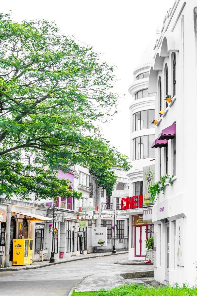 明星玩穿越，原来都是在这个景区取景，风景很美游客还很少！休闲区蓝鸢梦想 - Www.slyday.coM