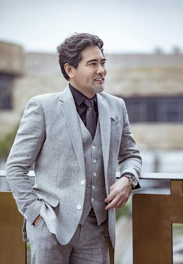 近照胖了很多,理光头霸气十足|赵文瑄|近照|光头_新浪新闻