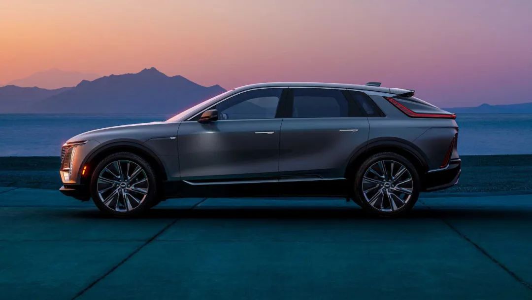 美系纯电基因凯迪拉克lyriq锐歌