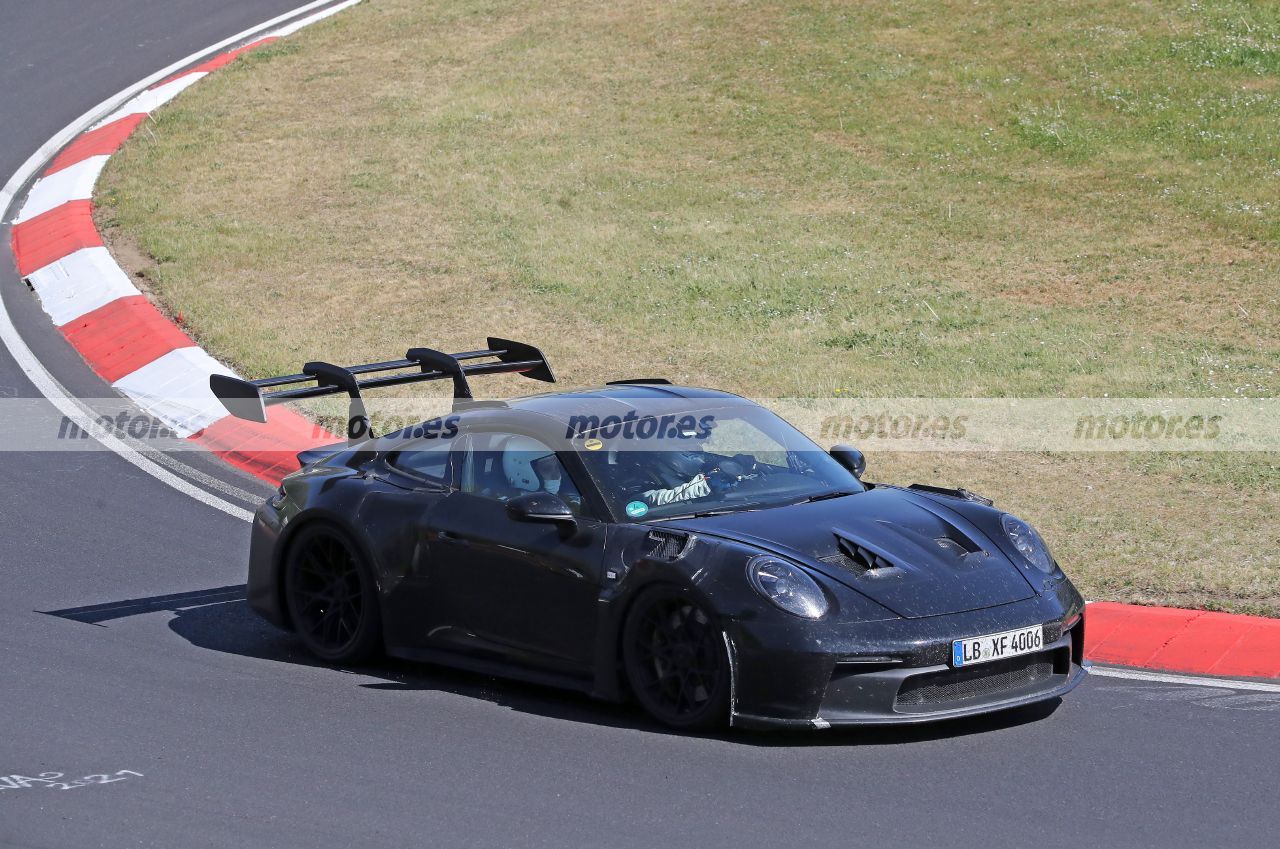 有望6月23日亮相 新款保时捷911 GT3 RS最新谍照