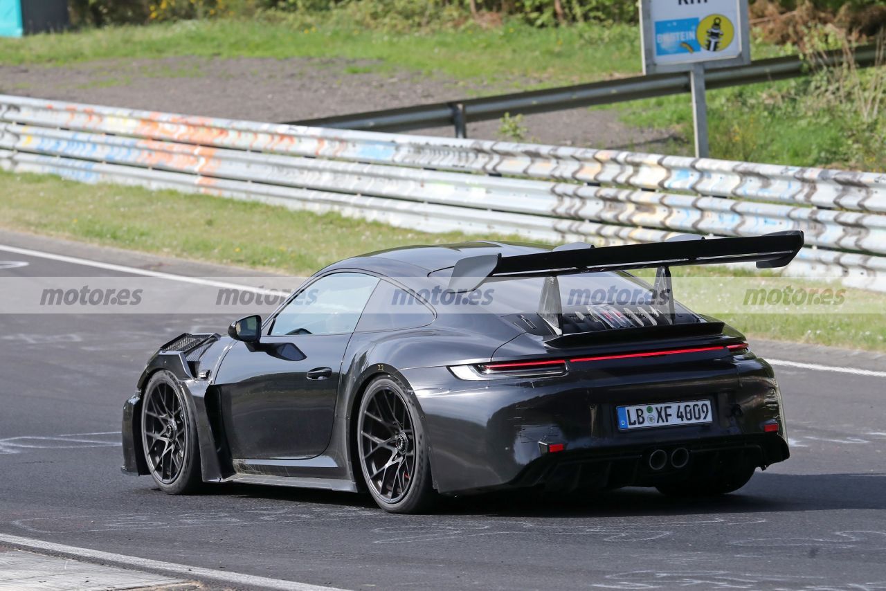 有望6月23日亮相 新款保时捷911 GT3 RS最新谍照