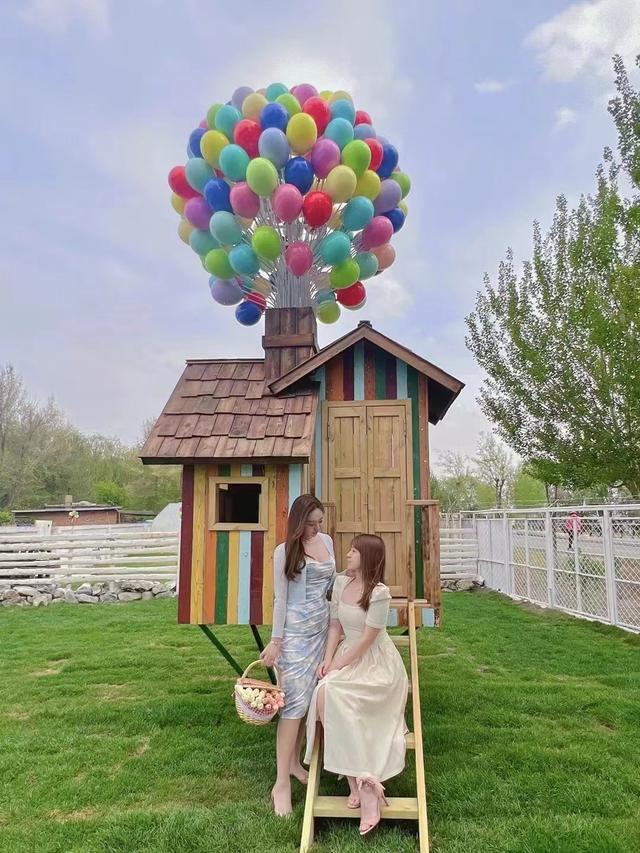 投入30万，回报300万，沈阳“霍比特人小屋”为啥能成全国网红打卡地？休闲区蓝鸢梦想 - Www.slyday.coM