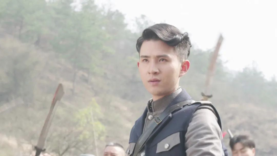 张铎,于震,张光北,林江国联袂出演 战争剧《战天狼》明晚热血开播