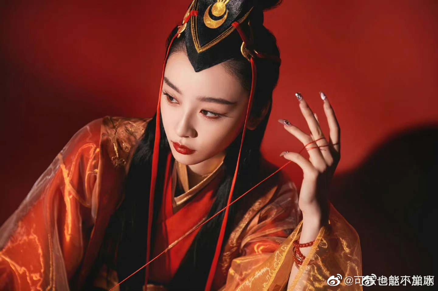 赵小棠cos东方不败这张脸是带着点英气的