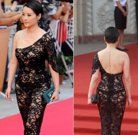 有种红毯尴尬叫“得罪造型师”,章子怡成“卤蛋”,有人暴露缺陷休闲区蓝鸢梦想 - Www.slyday.coM 有种红毯尴尬叫“得罪造型师”,章子怡成“卤蛋”,有人暴露缺陷休闲区蓝鸢梦想 - Www.slyday.coM