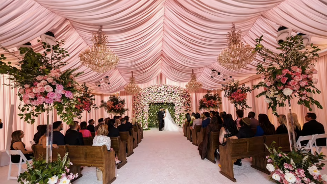 布兰妮大婚现场照曝光,造型尴尬令人啼笑皆非,前夫硬闯婚礼被捕休闲区蓝鸢梦想 - Www.slyday.coM 布兰妮大婚现场照曝光,造型尴尬令人啼笑皆非,前夫硬闯婚礼被捕休闲区蓝鸢梦想 - Www.slyday.coM