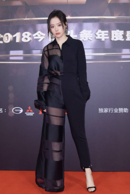 有种红毯尴尬叫“得罪造型师”,章子怡成“卤蛋”,有人暴露缺陷休闲区蓝鸢梦想 - Www.slyday.coM 有种红毯尴尬叫“得罪造型师”,章子怡成“卤蛋”,有人暴露缺陷休闲区蓝鸢梦想 - Www.slyday.coM